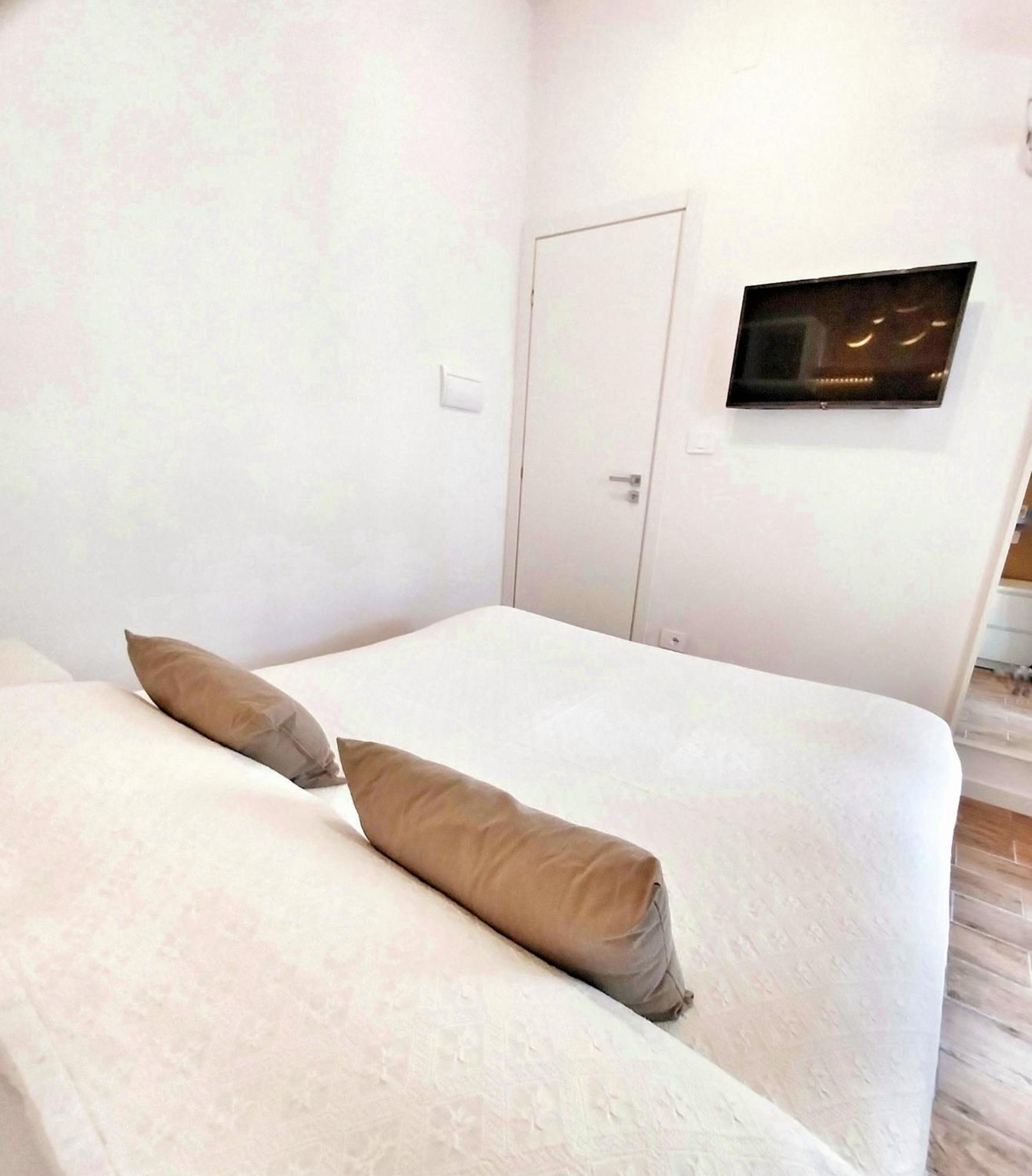 Attic Apartment Rapallo Exterior foto